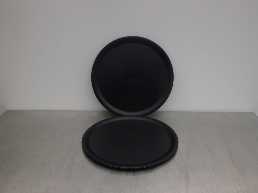 Opdienmateriaal - dienblad anti-slip zwart 45cm - huren rondom Sint-Niklaas