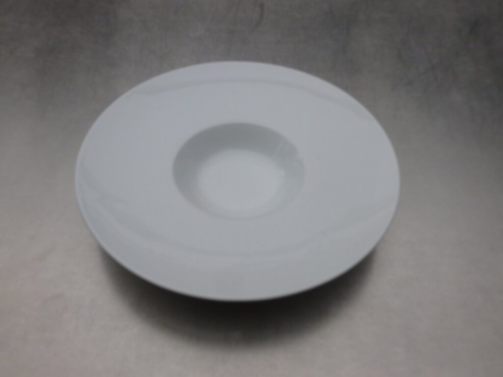rond - klein sombrerobord 23cm - huren rondom Sint-Niklaas