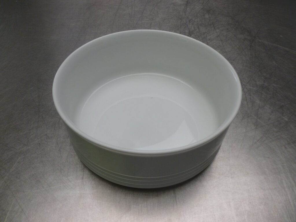 Opdienmateriaal - opdienkom rond 21cm - huren rondom Sint-Niklaas