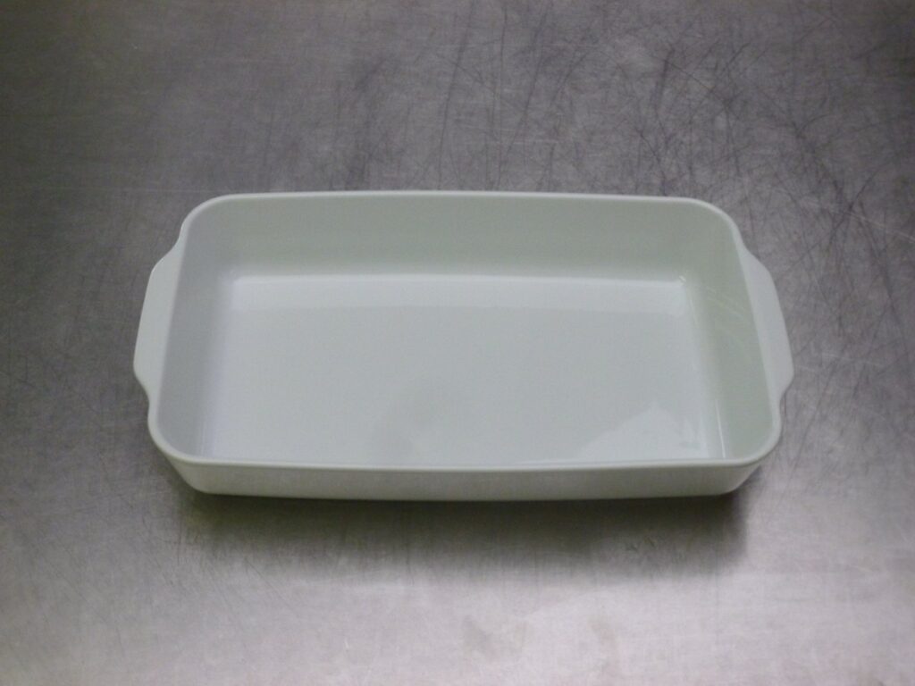 Opdienmateriaal - ovenschotel 37x21cm - huren rondom Sint-Niklaas