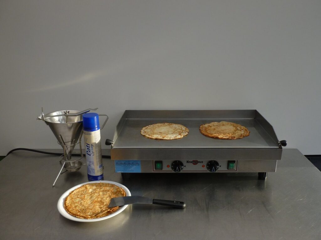 keukenmateriaal - pannenkoekenbakplaat